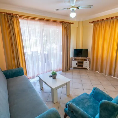 Sunset And アパートホテル