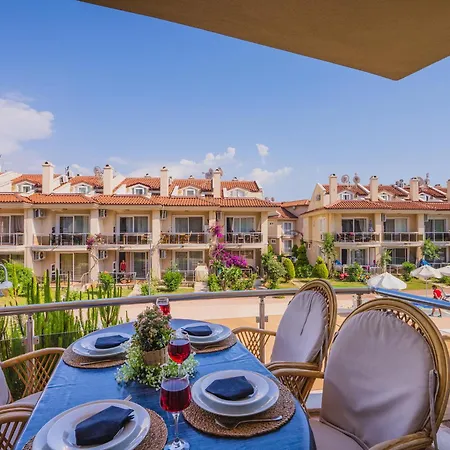 Sunset And アパートホテル