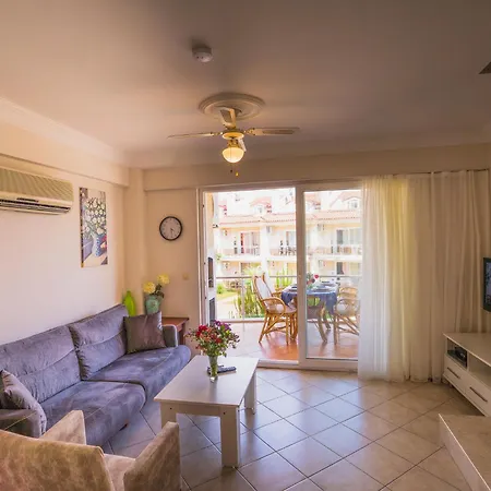 Sunset And アパートホテル