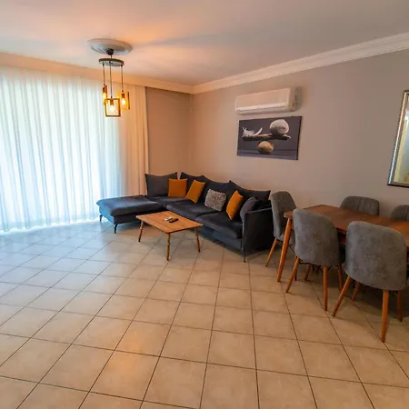 Sunset Villas&apartments 3*