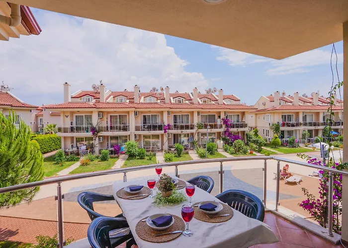 Ξενοδοχείο με διαμερίσματα Sunset And 3*