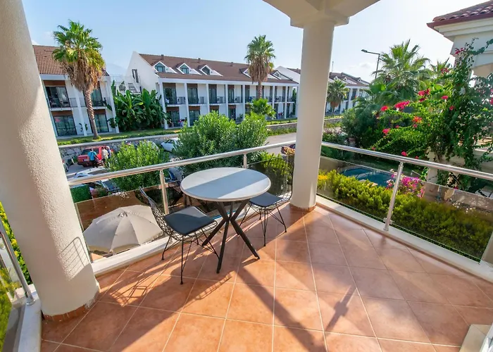 Sunset And Апарт-отель